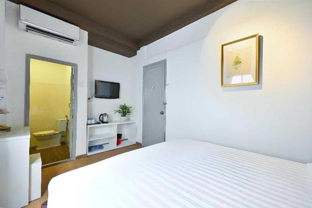 The Noble Swan Wood Park Hotel Thành Pho Ho Chí Minh Esterno foto