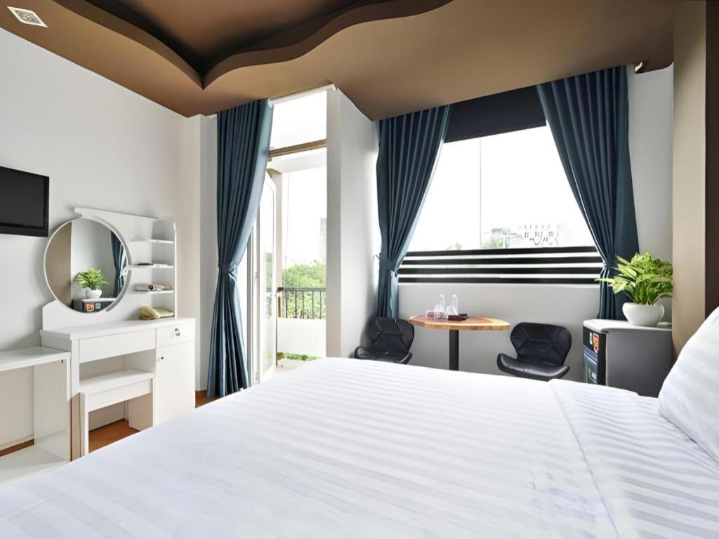 The Noble Swan Wood Park Hotel Thành Pho Ho Chí Minh Esterno foto