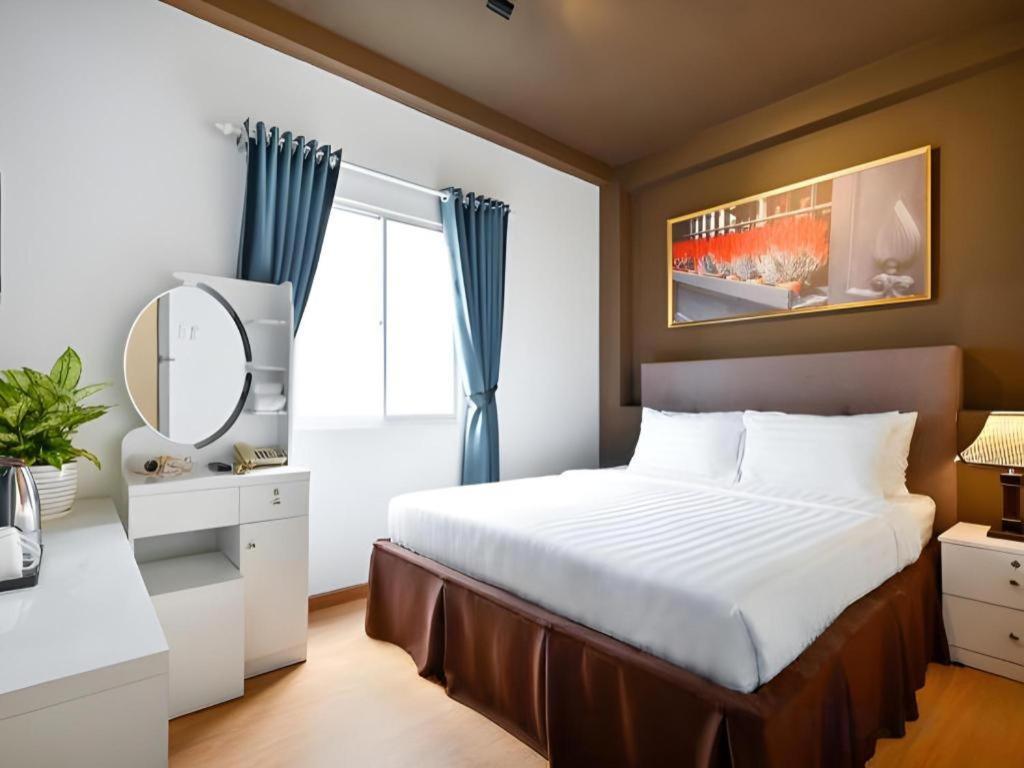 The Noble Swan Wood Park Hotel Thành Pho Ho Chí Minh Esterno foto