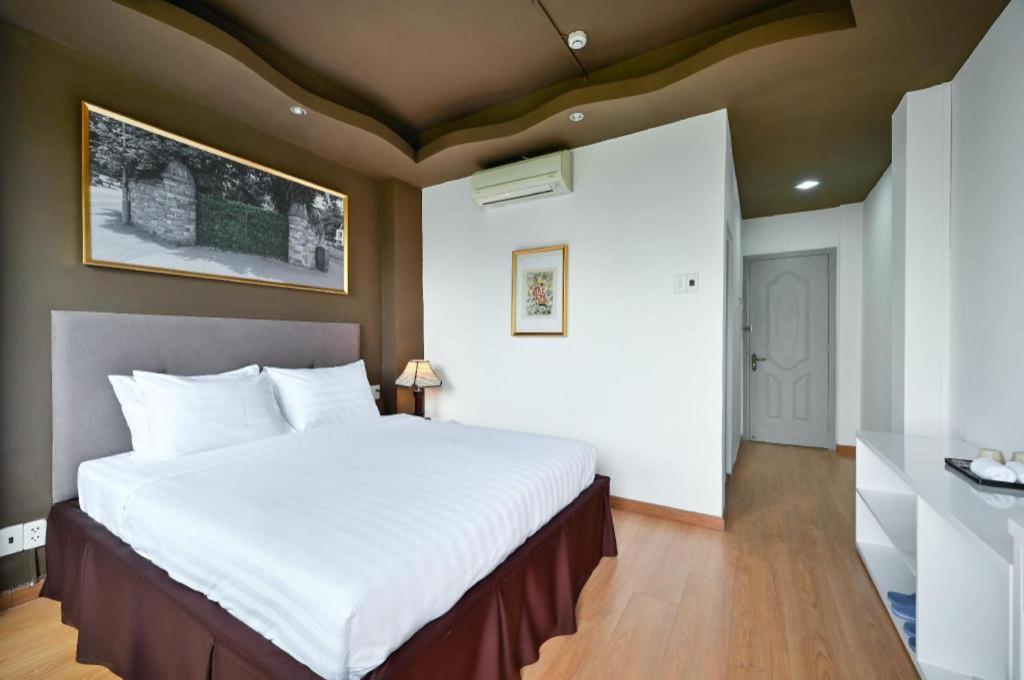 The Noble Swan Wood Park Hotel Thành Pho Ho Chí Minh Esterno foto