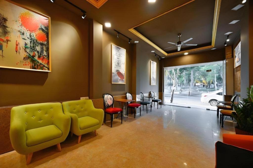 The Noble Swan Wood Park Hotel Thành Pho Ho Chí Minh Esterno foto